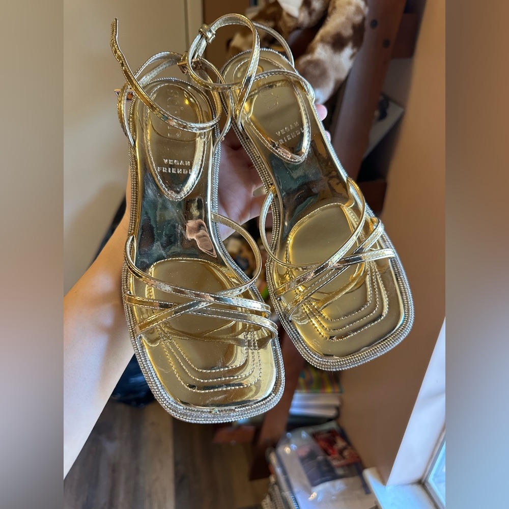 Schuh Rhinestone Heels - Picture 4 of 4